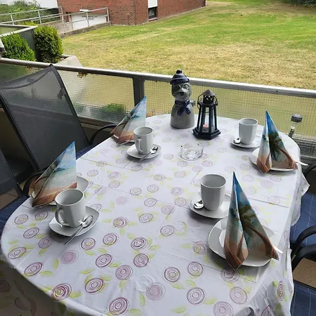 025 In Apartman Tossens